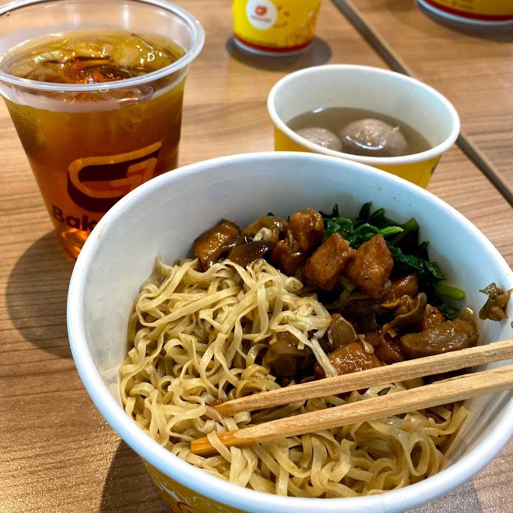 Kuliner Bakmi GM Bandara Soekarno Hatta Terminal 1