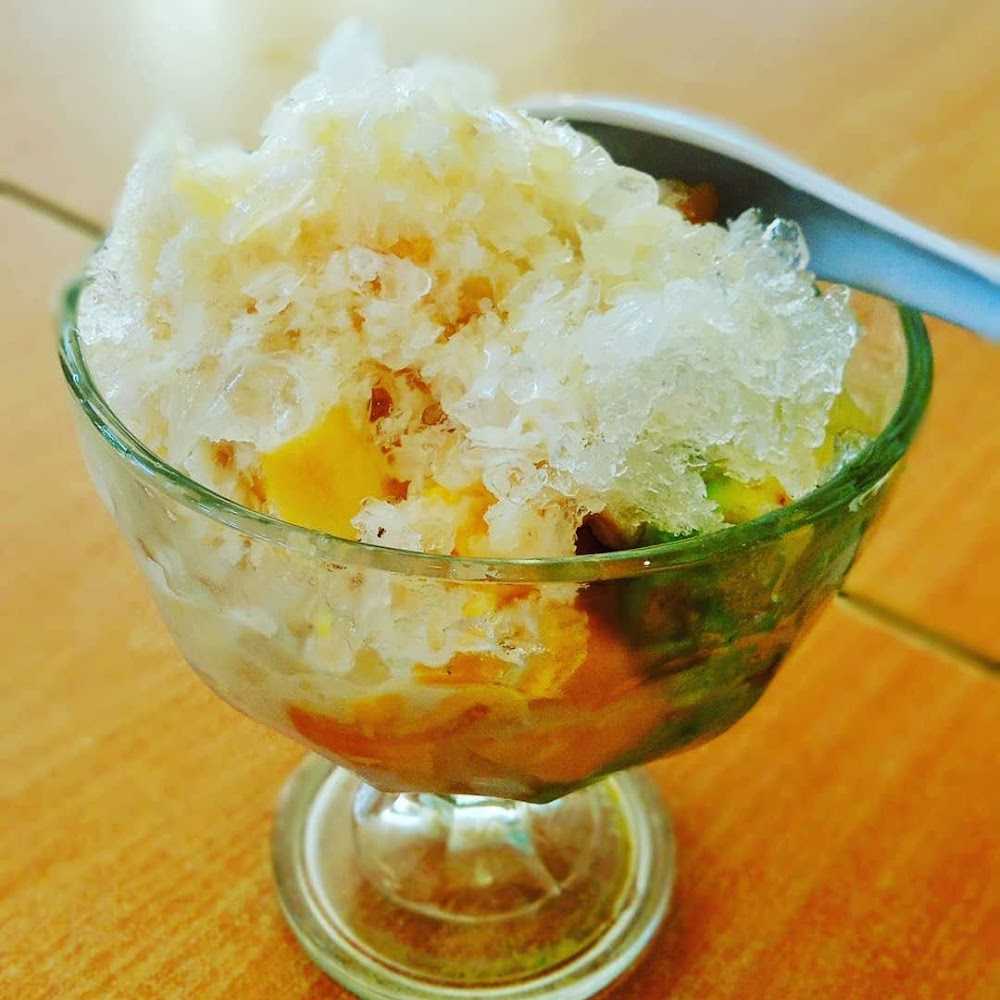 Kuliner Es Teler 77 - Jogja