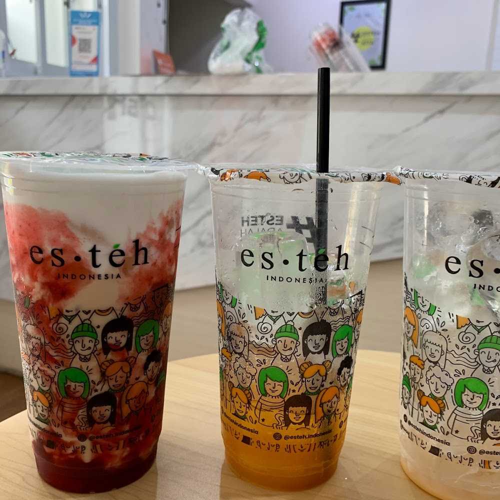Kuliner Es Teh Indonesia Tenggilis