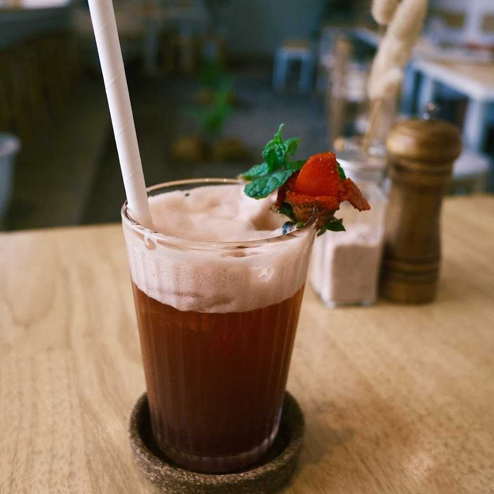Kuliner Bakso Laros