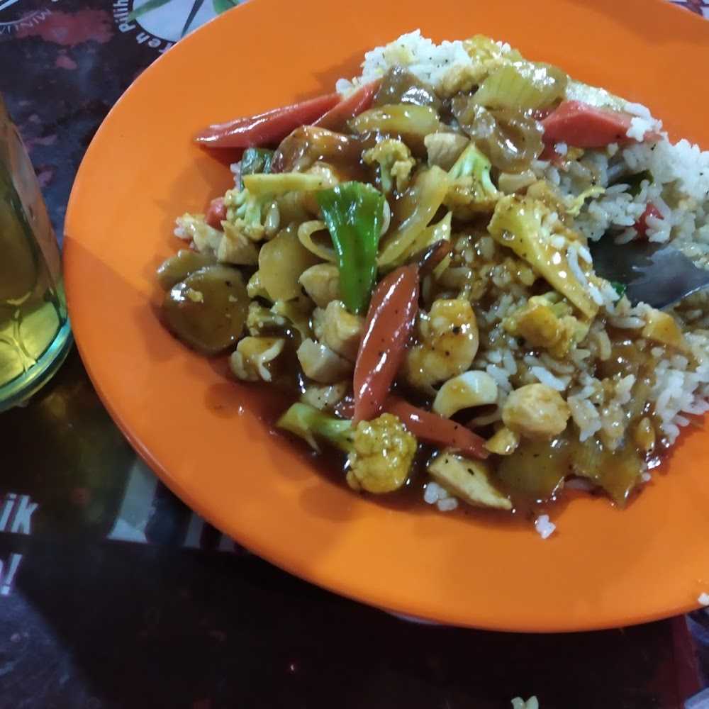 Kuliner bakso gepeng mas slamet cipete