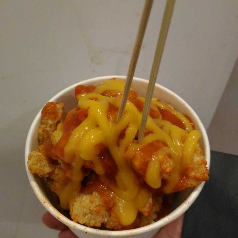 Kuliner Domino's Pizza Utan Kayu