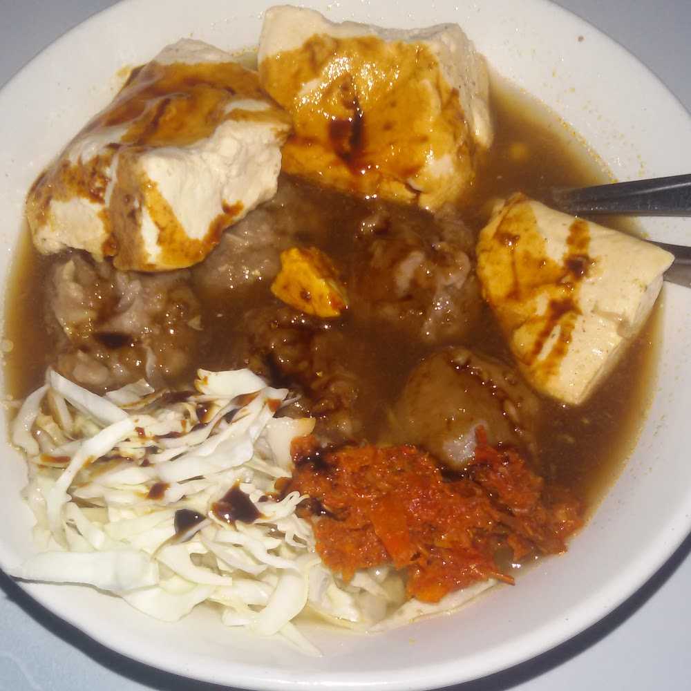 Kuliner MIXUE RAYA SESETAN