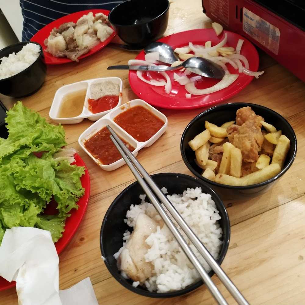 Kuliner Raa Cha Suki & BBQ