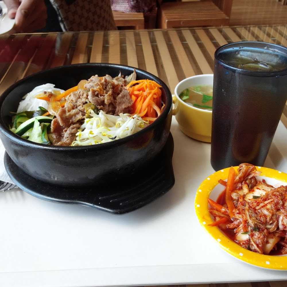 Kuliner BAKMI KARET KREKOT