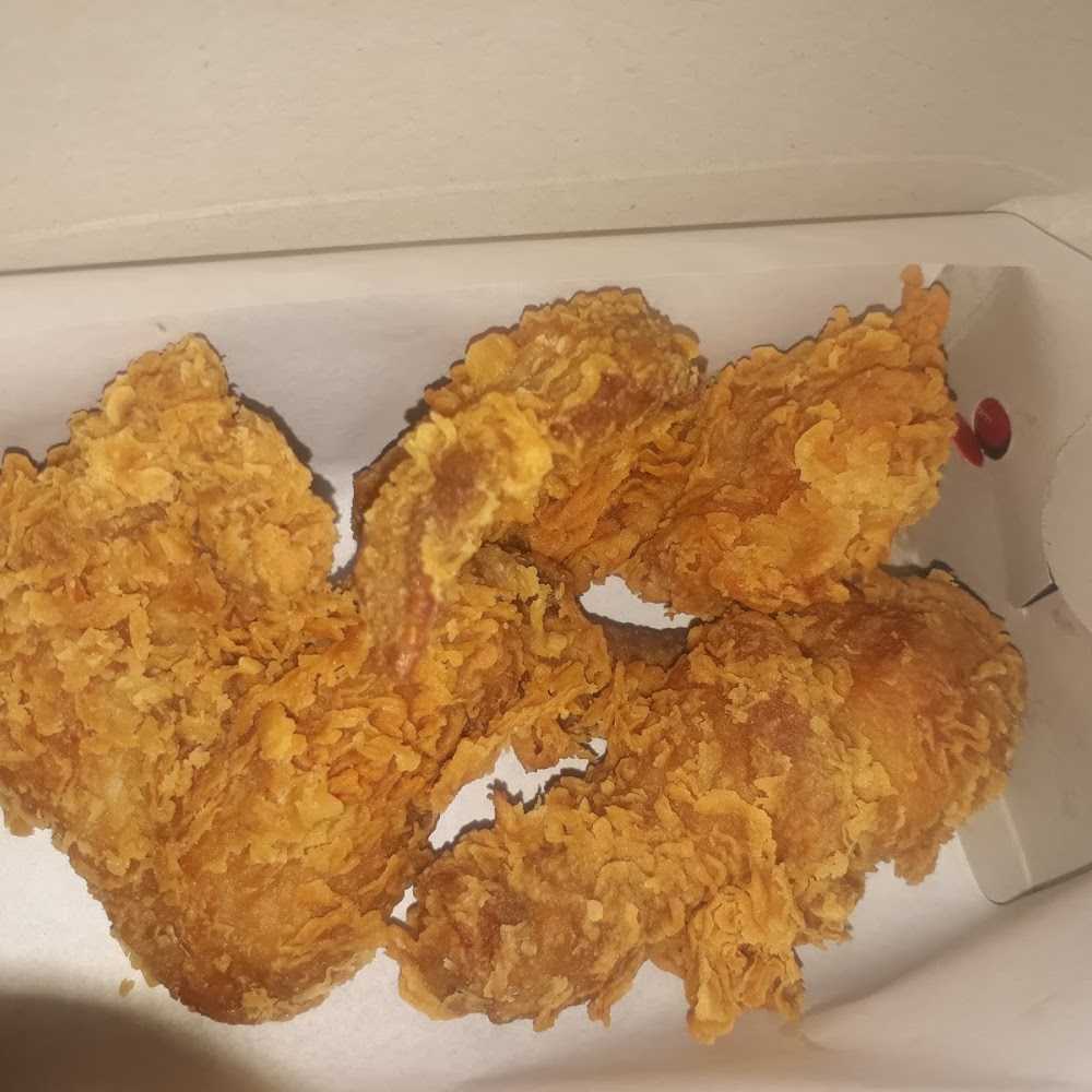 Kuliner Domino's Pizza Utan Kayu