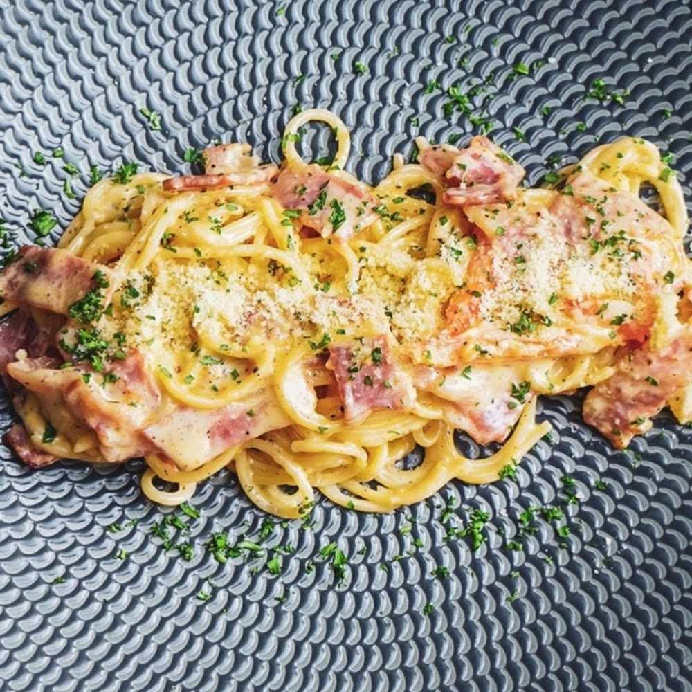 Kuliner MIXUE RAYA SESETAN
