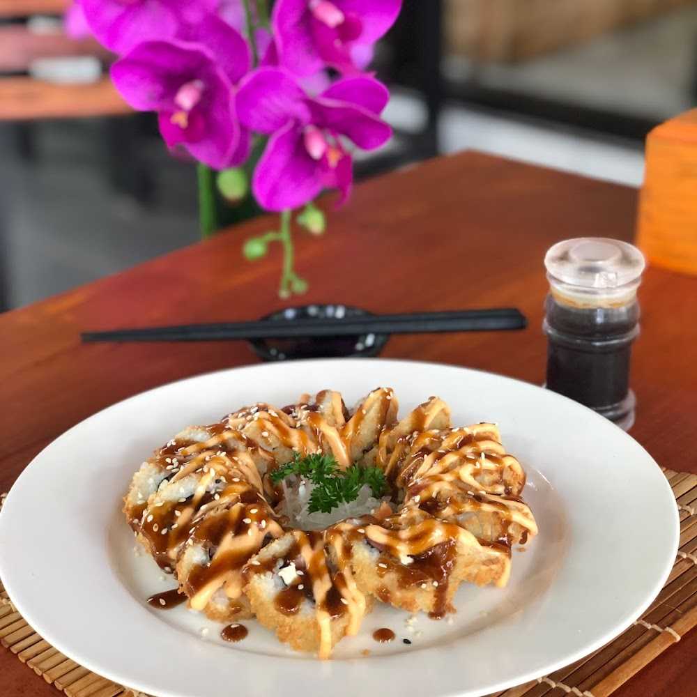 Kuliner MIXUE RAYA SESETAN