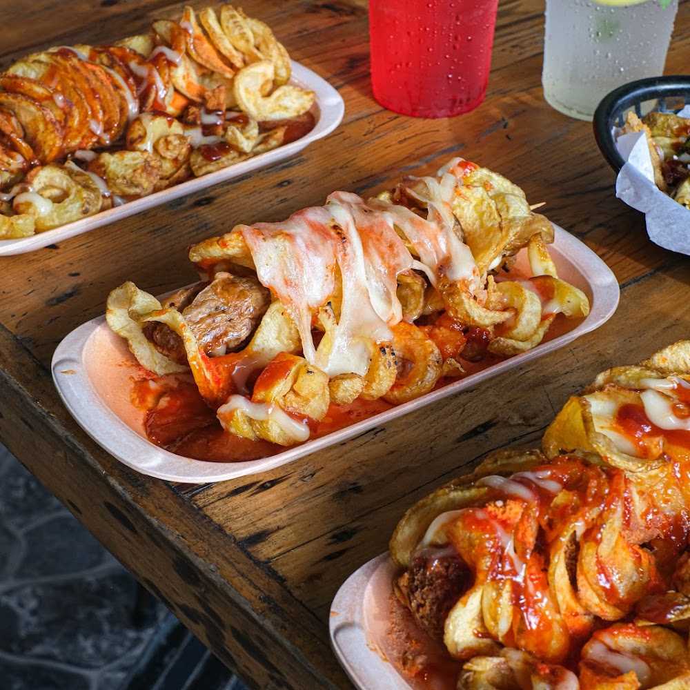 Kuliner MIXUE RAYA SESETAN
