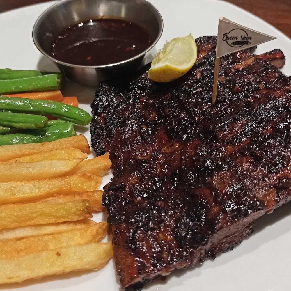 Kuliner MIXUE RAYA SESETAN