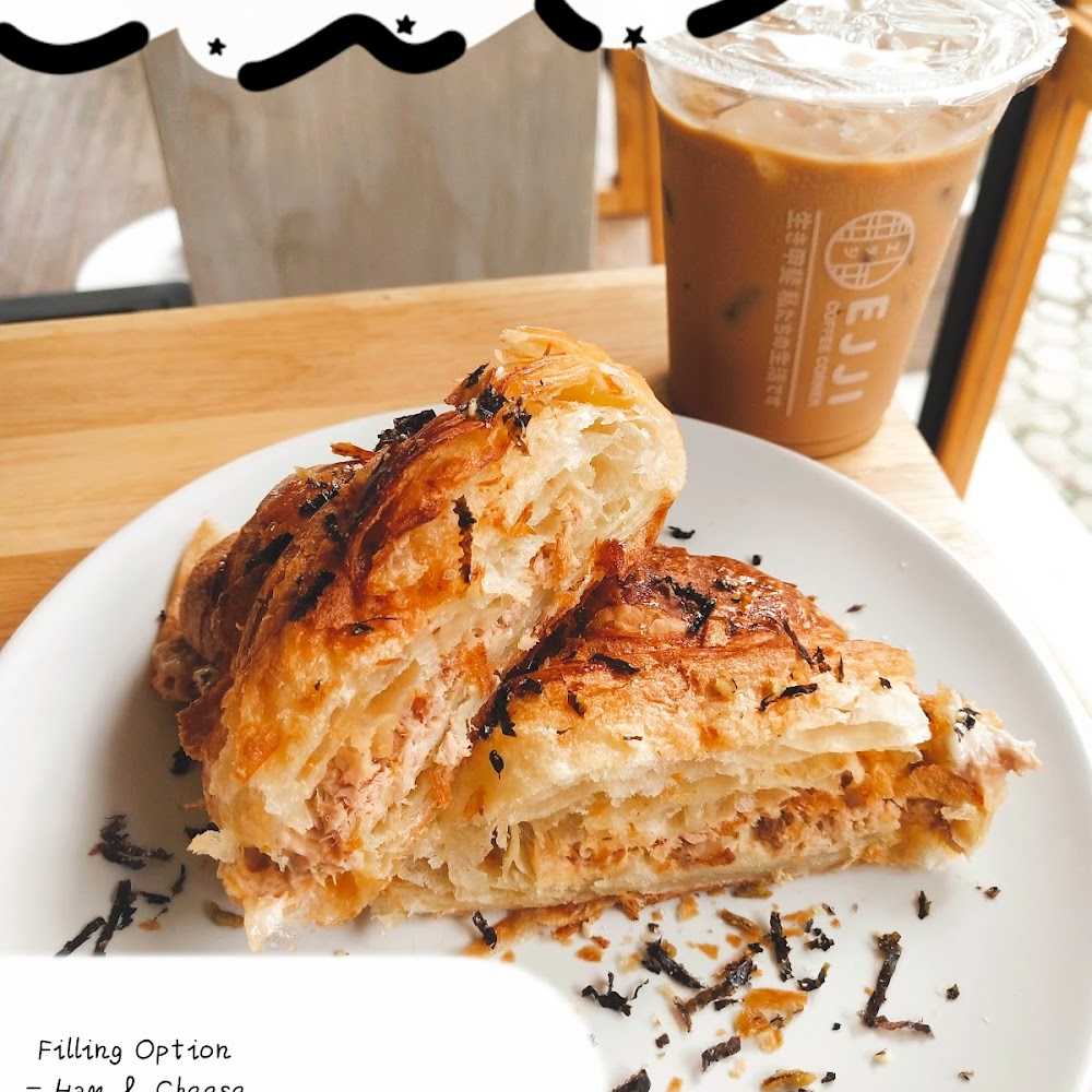 Kuliner Warung Babi Guling Pande Egi