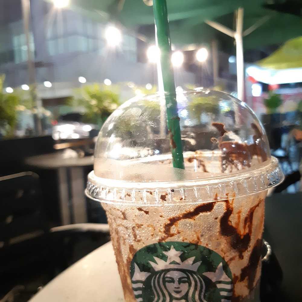 Kuliner Starbucks seasons city