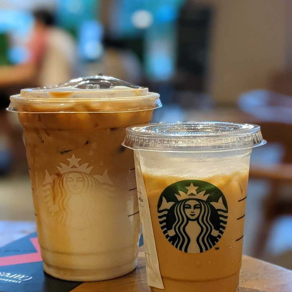 Kuliner Domino's Pizza Semanan