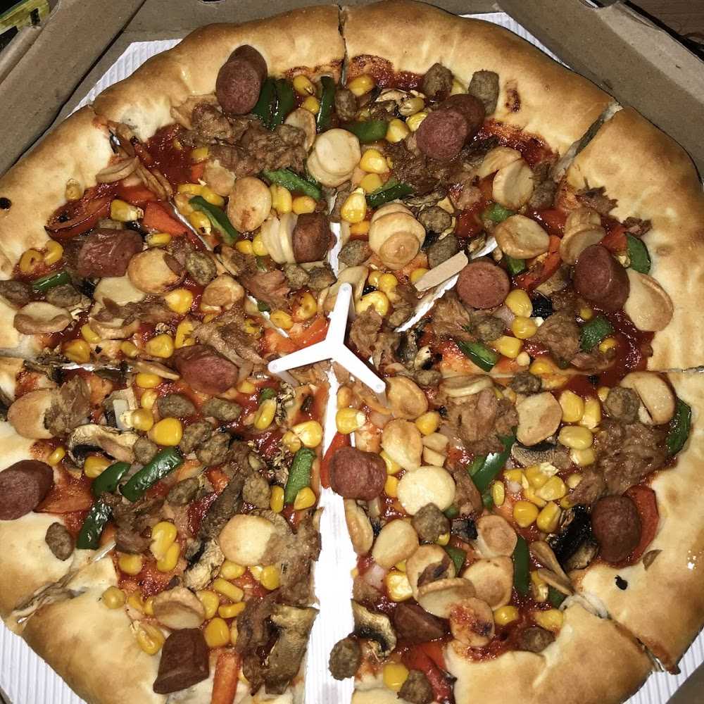 Kuliner Pizza Hut Restoran - ITC Kuningan