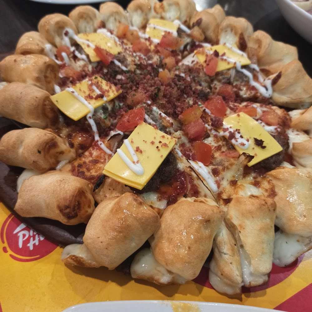Kuliner Pizza Hut Restoran - Gajah Mada Plaza