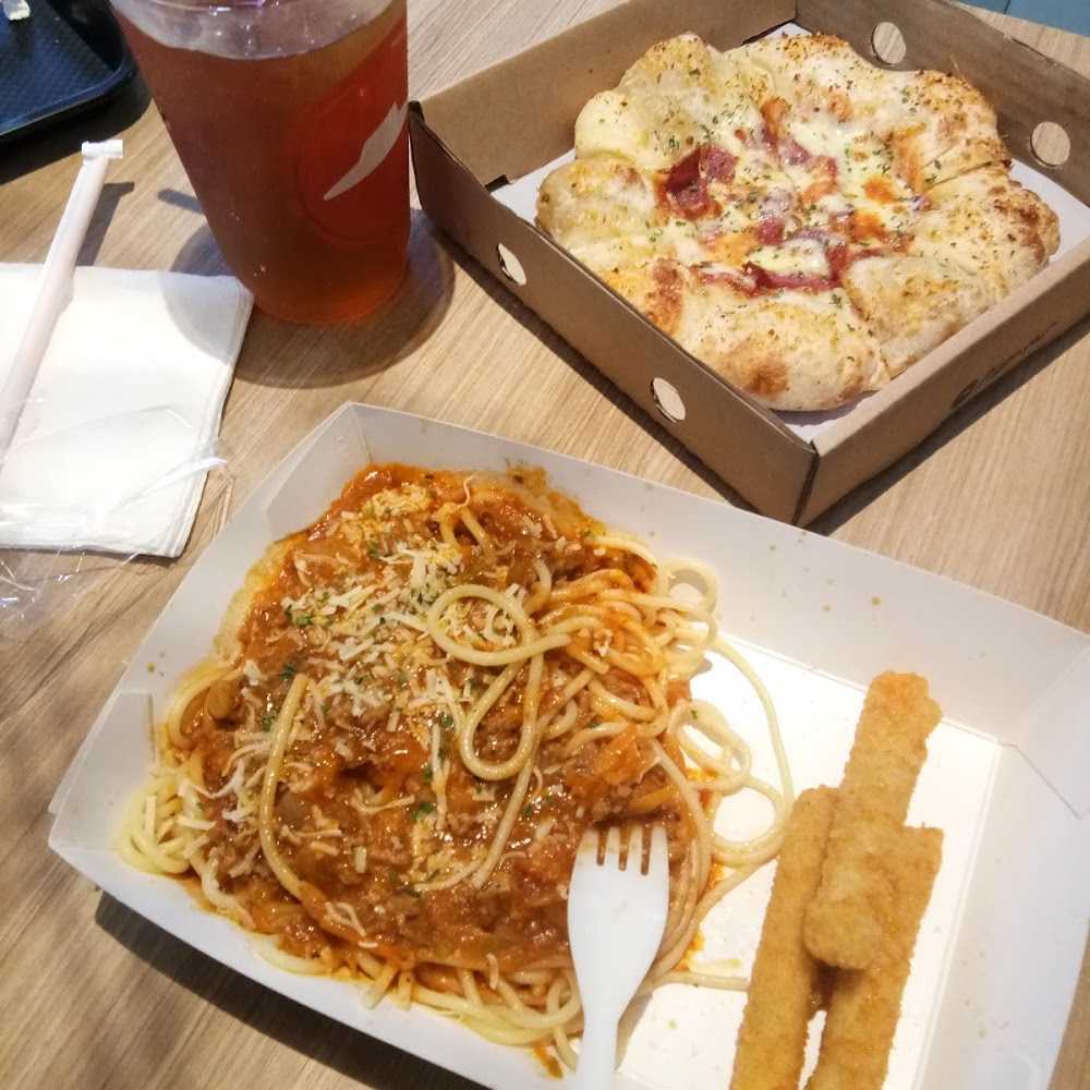 Kuliner Pizza Hut Express - Seasons City