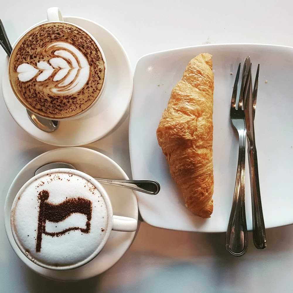 Kuliner Anomali Coffee Menteng