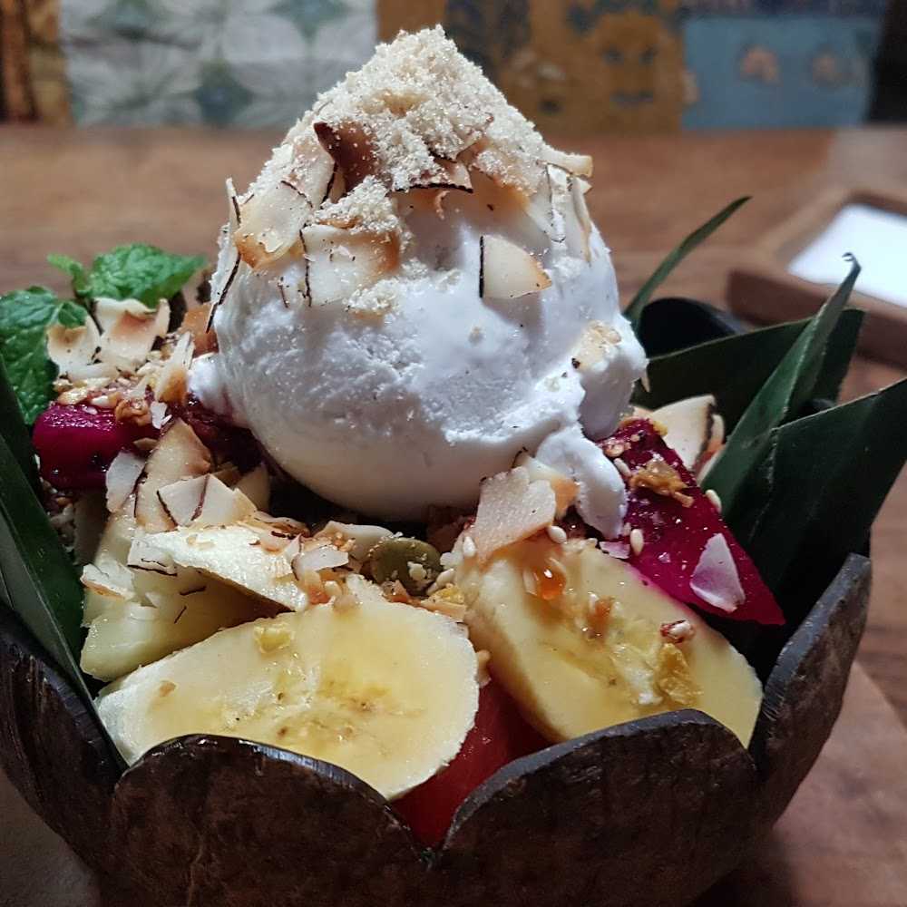 Kuliner Warung Babi Guling Pande Egi
