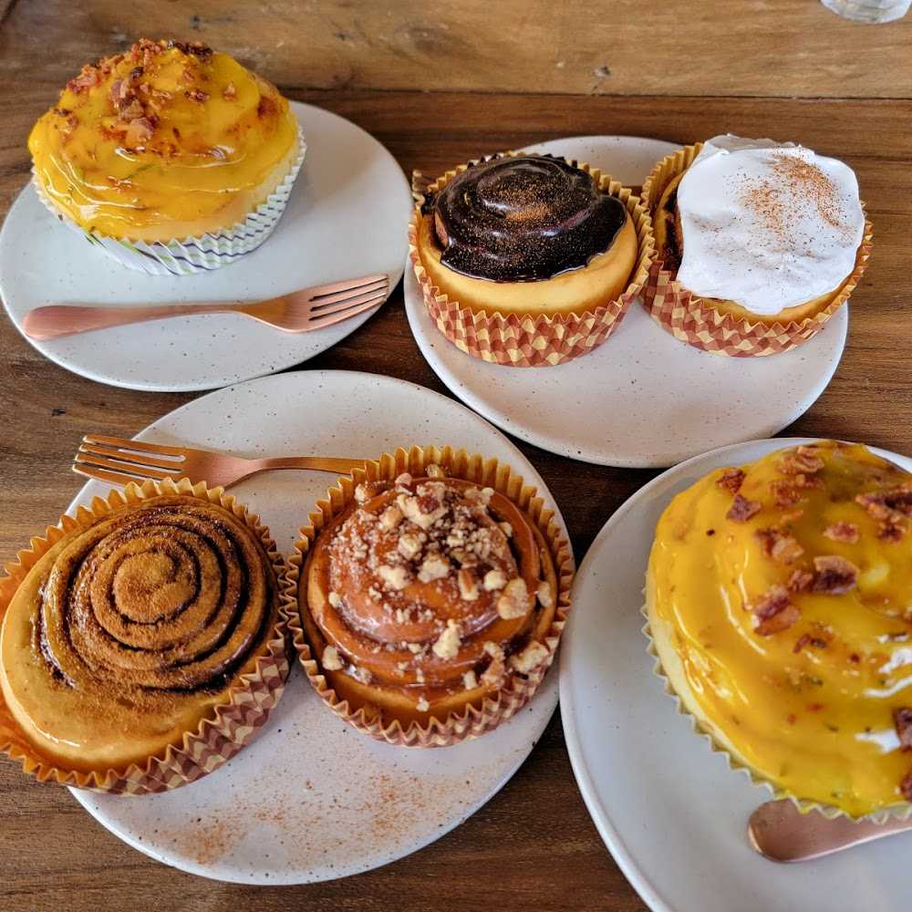 Kuliner Kakiang Bakery