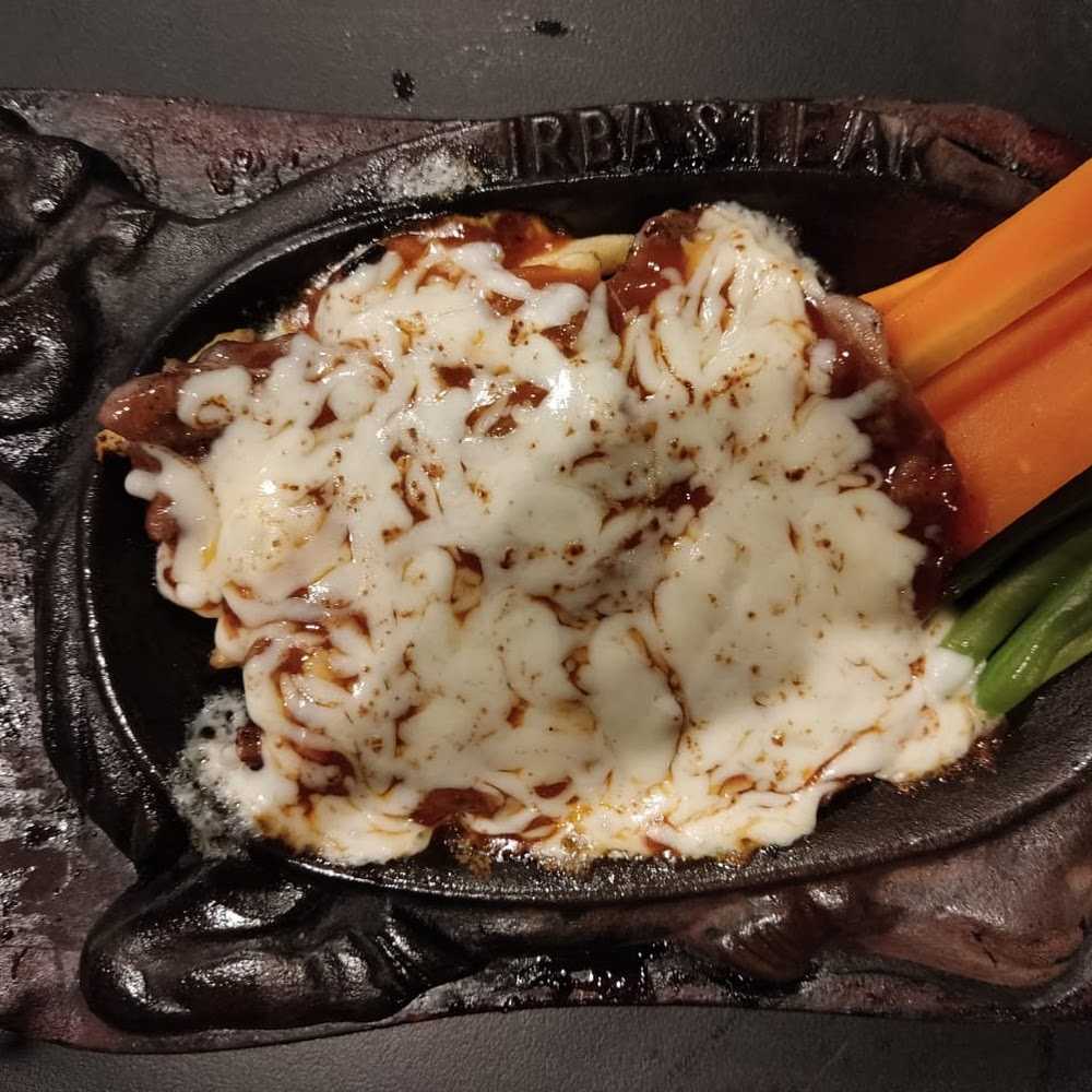 Kuliner Housaku sushi