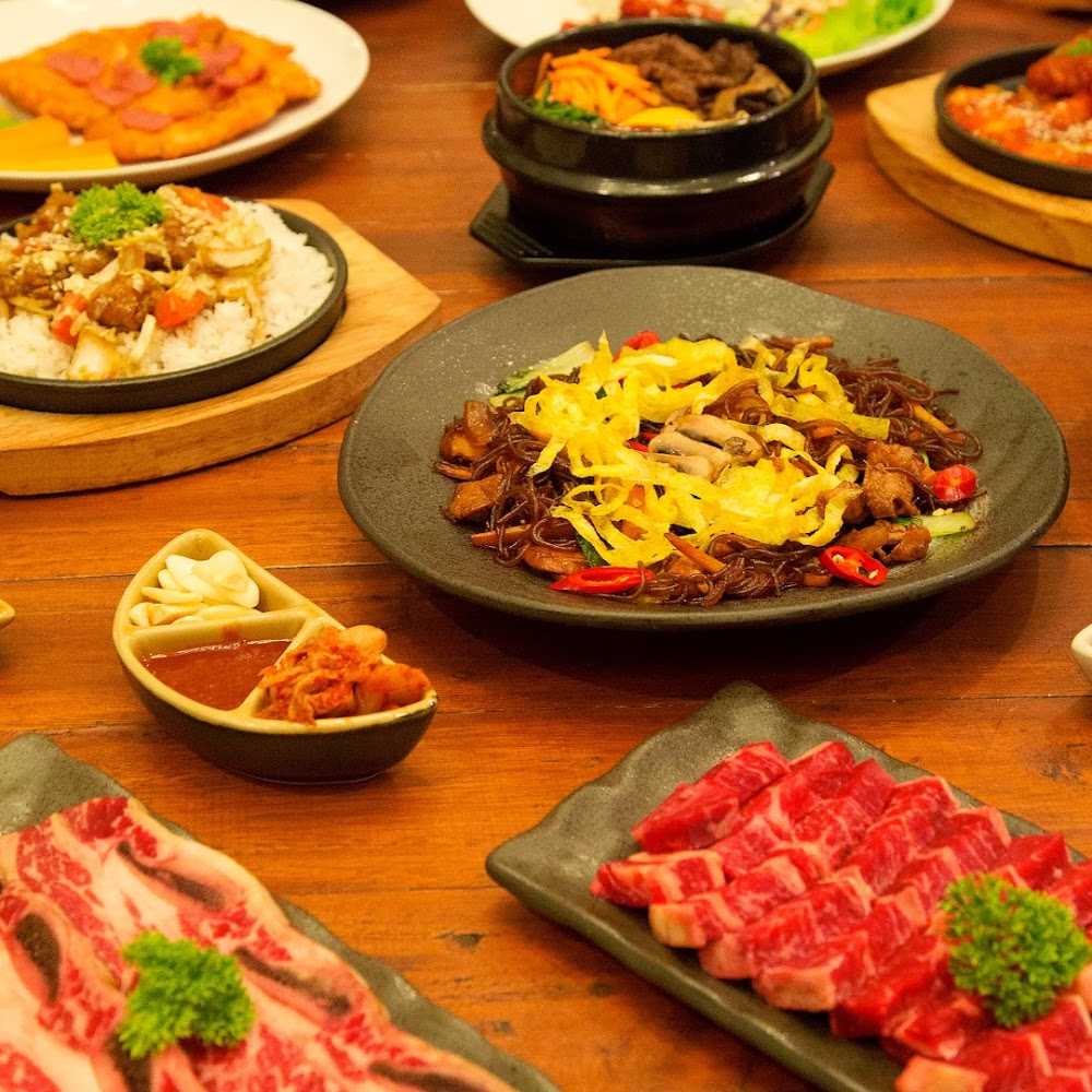 Kuliner Black Castle Restaurant & Boulangerie