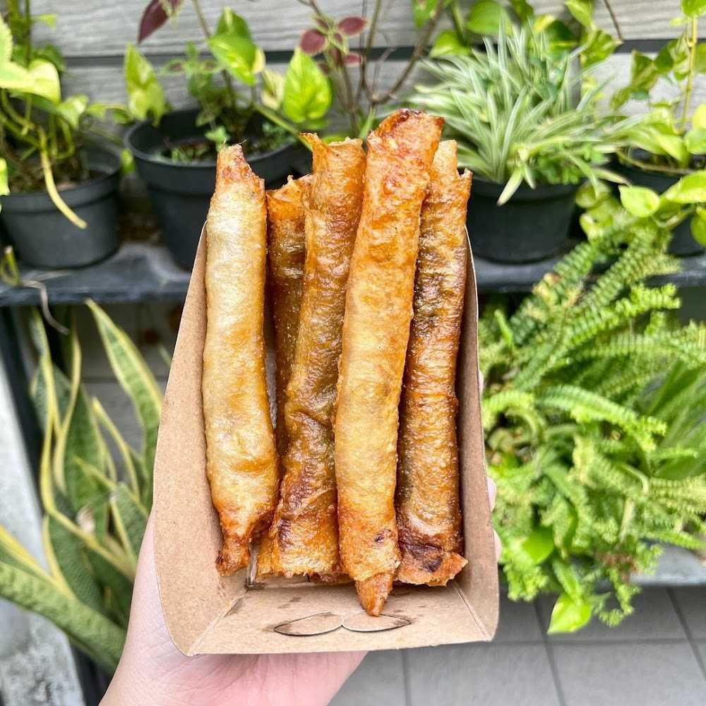 Kuliner Ada Apa Dengan Kopi (AADK)