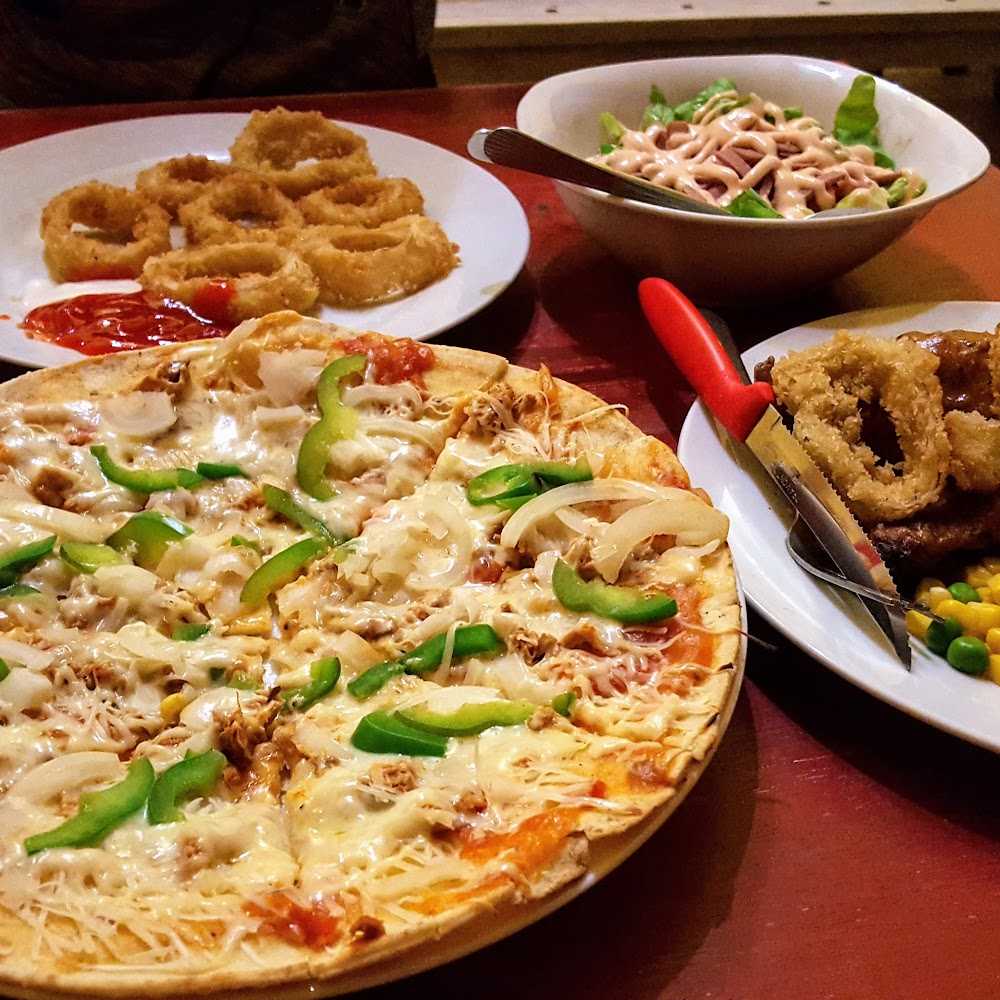 Kuliner Starbucks Coffee Solo Square