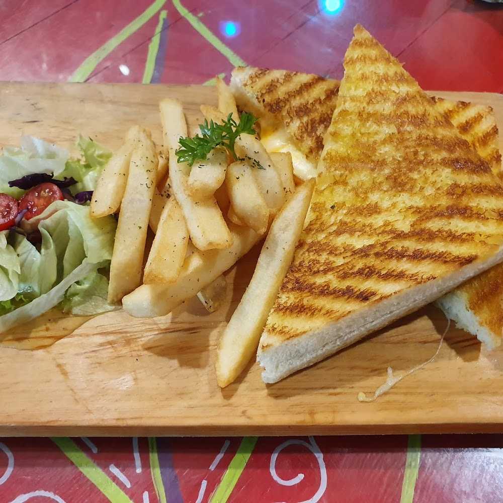 Kuliner CHATIME SAWOJAJAR MALANG