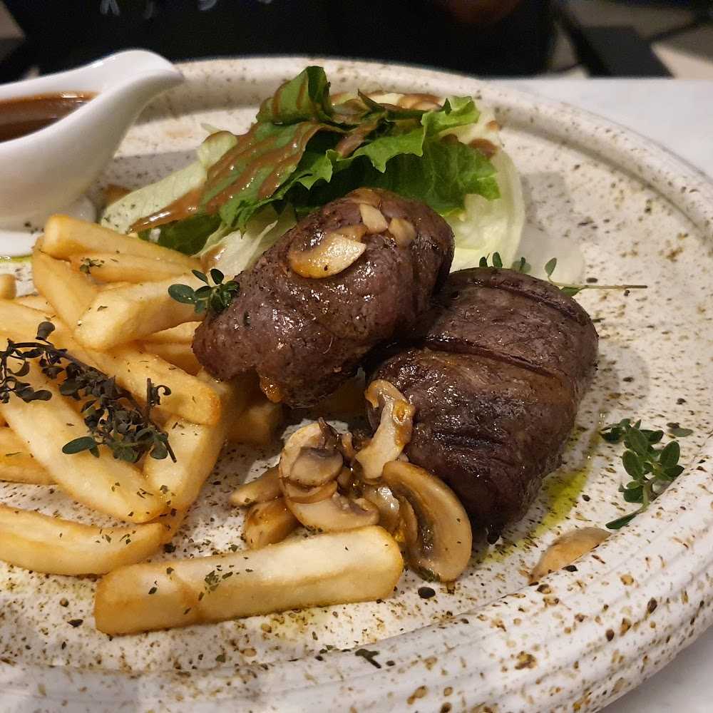 Kuliner Gulu Gulu MATOS