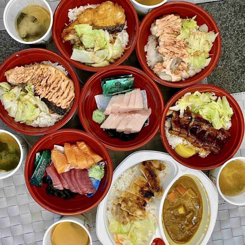 Kuliner Small Tables