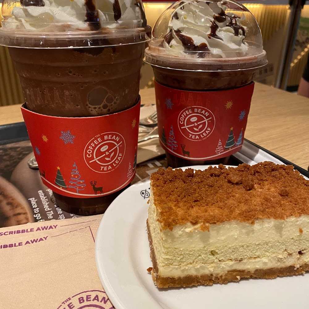 Kuliner The Coffee Bean & Tea Leaf™ - Change Alley Mall