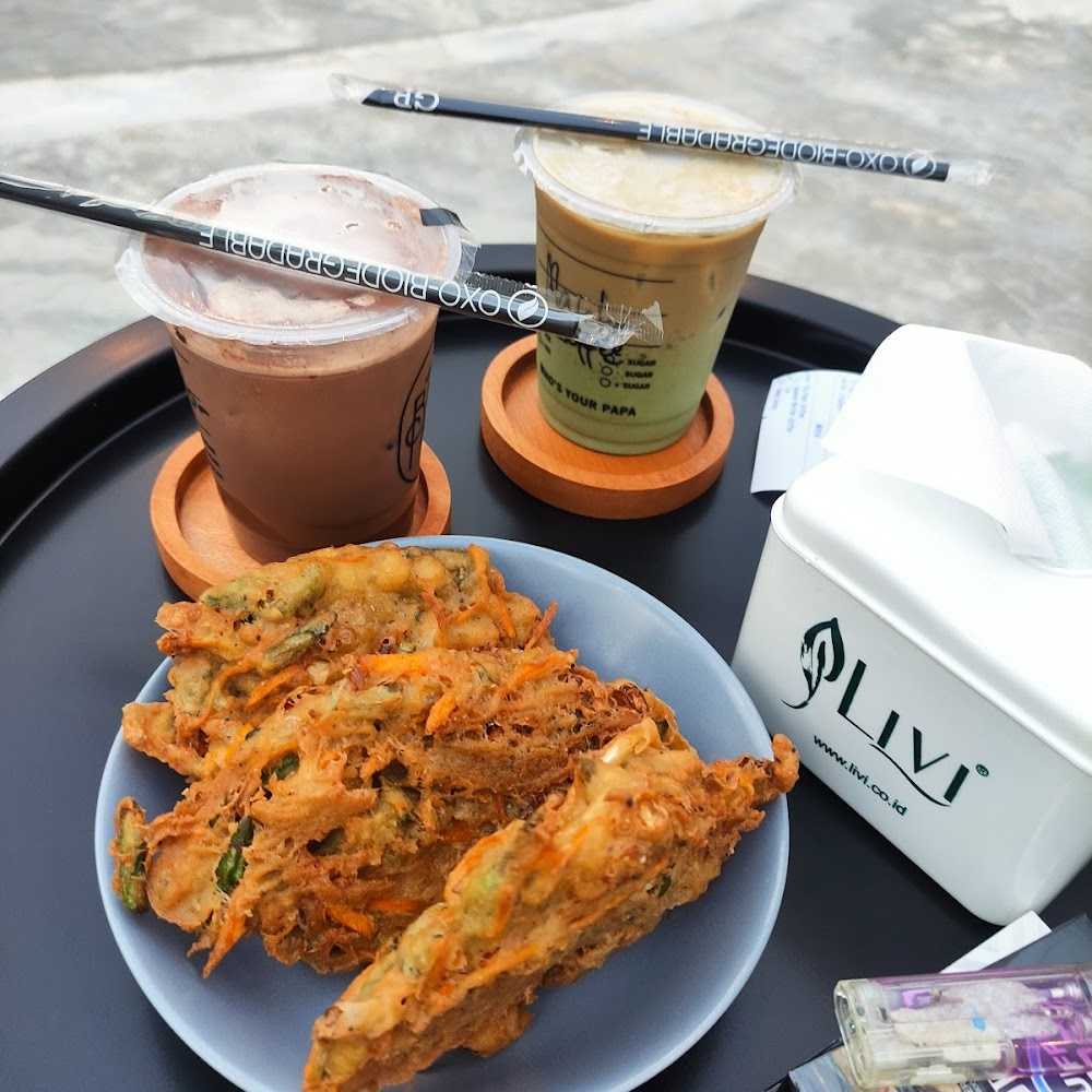 Kuliner MIXUE Asia Megamas Medan