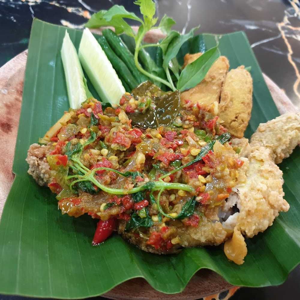 Kuliner Anchor Cafe & Roastery