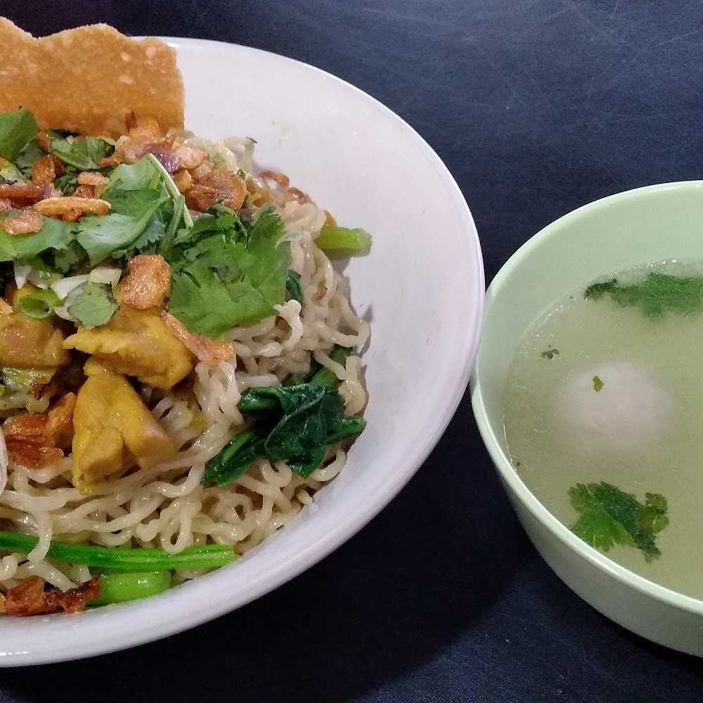Kuliner 555 Thai Tea Marpoyan