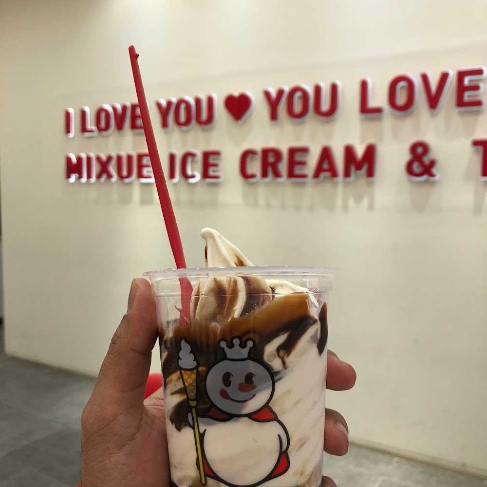 Kuliner Mixue Dewi Sri