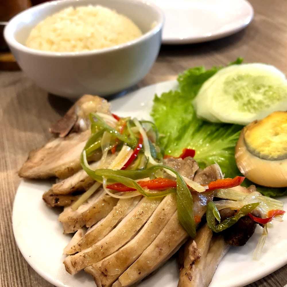 Kuliner Tiga Wonton