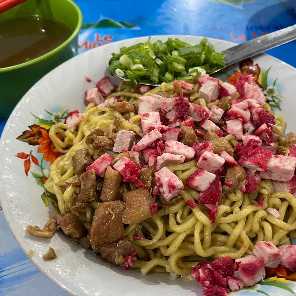 Kuliner Bakmie Medan Kebon Jahe