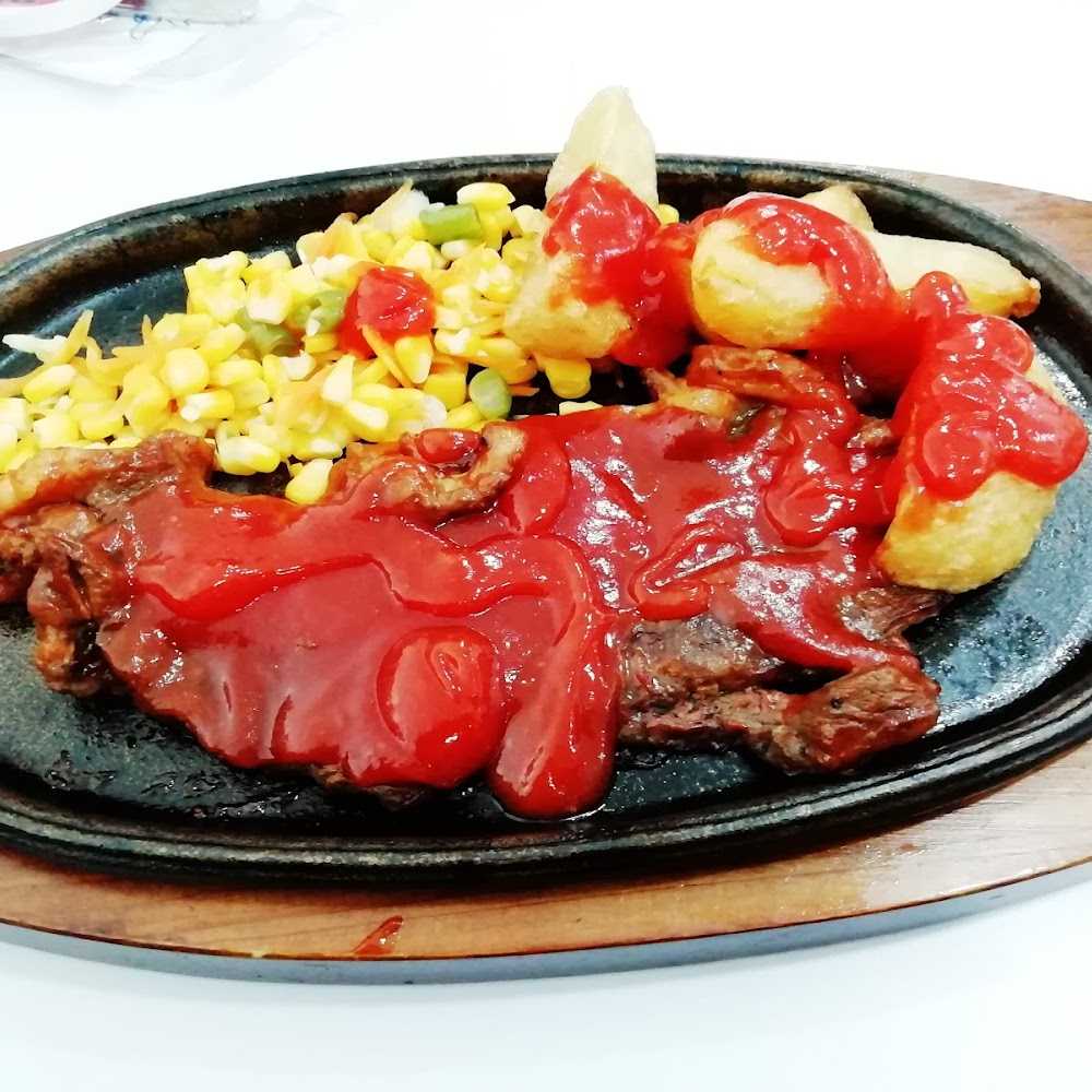 Kuliner STEAK GUNTING - Depok Town Center