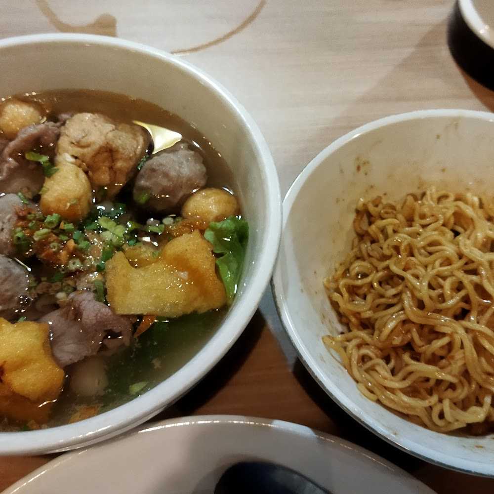 Kuliner Bakso Ikan Telur Asin Ahan